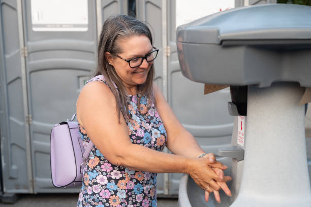 Best Best portable toilet rental  in Morrow, OH